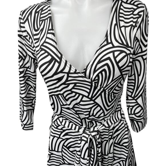 Patty Boutik Black White Abstract Print Faux Wrap 3/4 Sleeve Midi A-Line Dress S - Picture 3 of 5